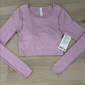 Women's Ribbed Long-Sleeve Crop Top - Pink Lululemon Size 6 Ebb to Street